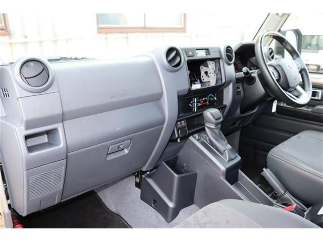 TOYOTA LANDCRUISER 70 2024