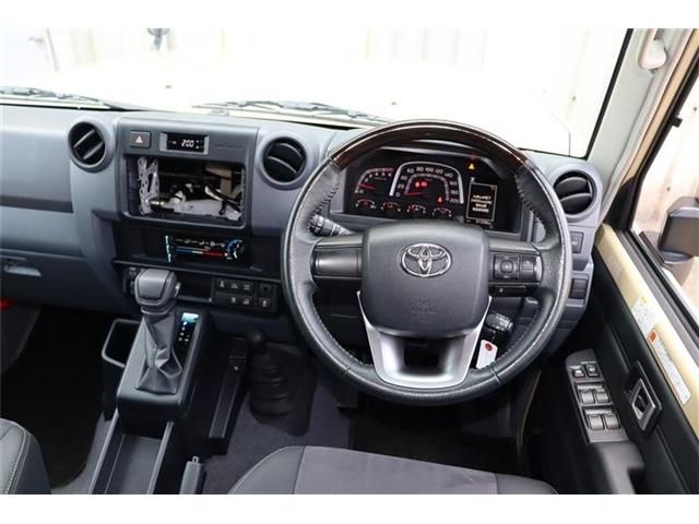 TOYOTA LANDCRUISER 70 2024