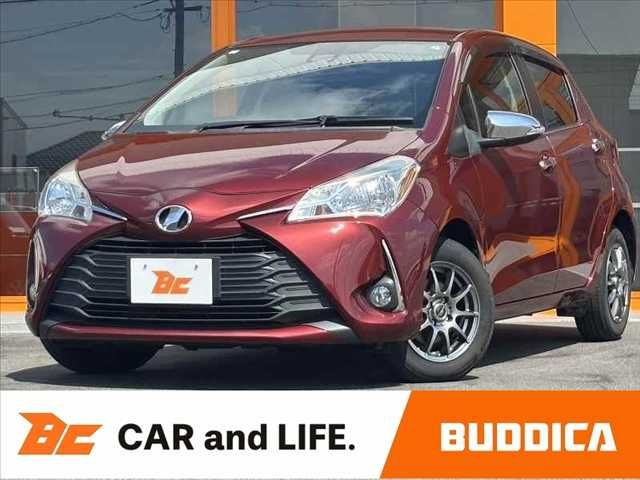 TOYOTA VITZ 2017