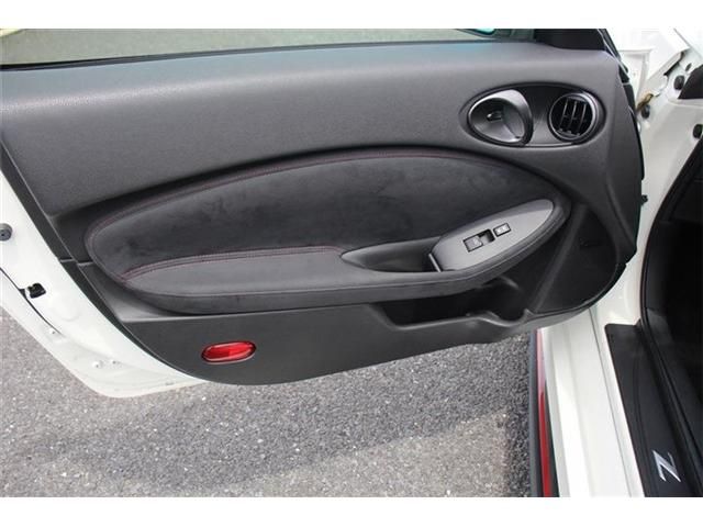 NISSAN FAIRLADY Z 2014