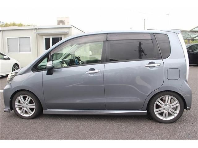 DAIHATSU MOVE CUSTOM 2013