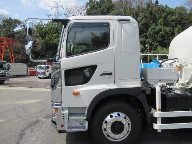 HINO PROFIA 2024