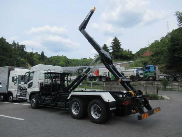 MITSUBISHI FUSOU SUPER GREAT 2025