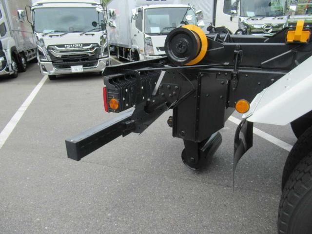 MITSUBISHI FUSOU SUPER GREAT 2025