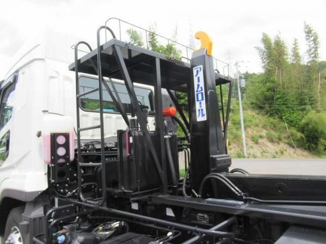 MITSUBISHI FUSOU SUPER GREAT 2025