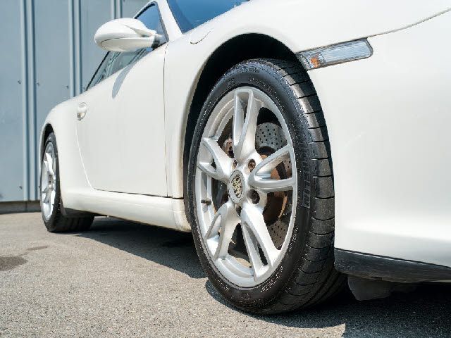 PORSCHE PORSCHE 911 2009