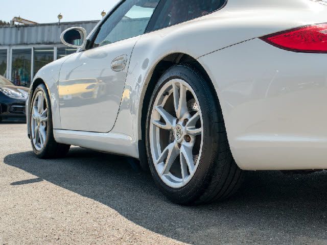 PORSCHE PORSCHE 911 2009