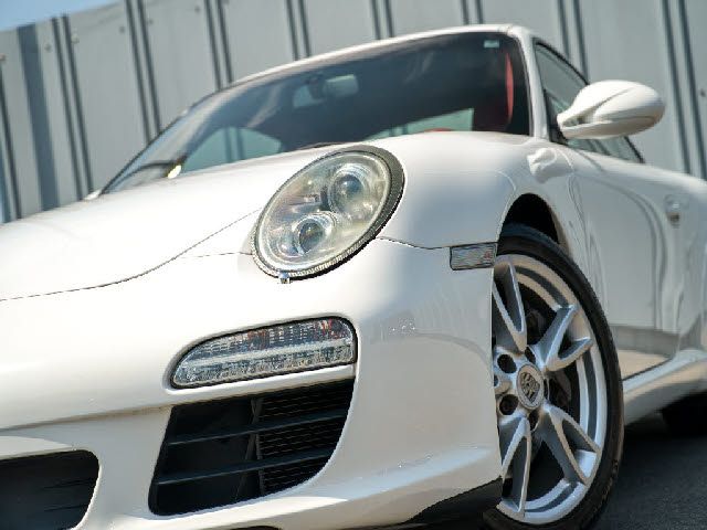 PORSCHE PORSCHE 911 2009
