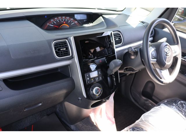 DAIHATSU TANTO 4WD 2018