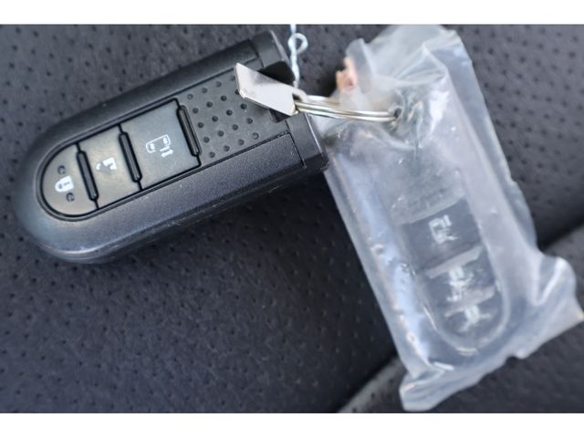 DAIHATSU TANTO 4WD 2018