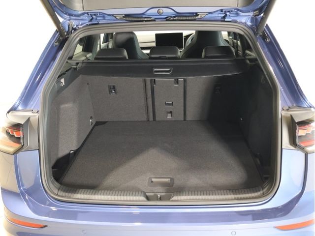 VOLKSWAGEN VOLKSWAGEN GOLF VARIANT 2024