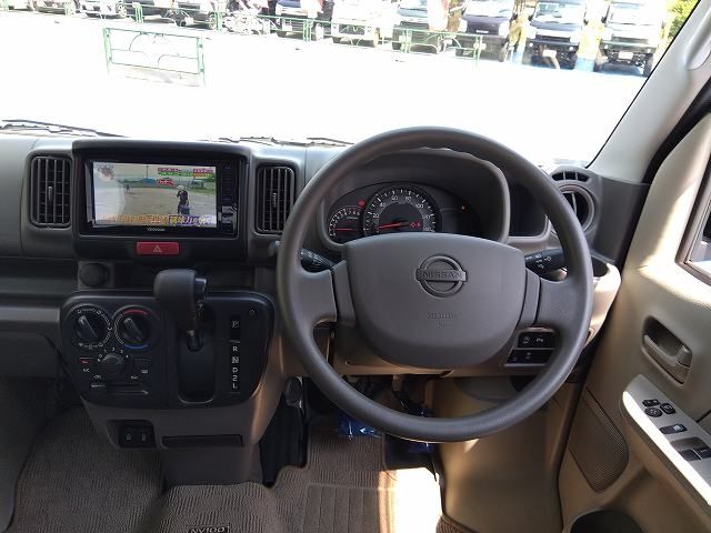 NISSAN NV100 CLIPPER 2024