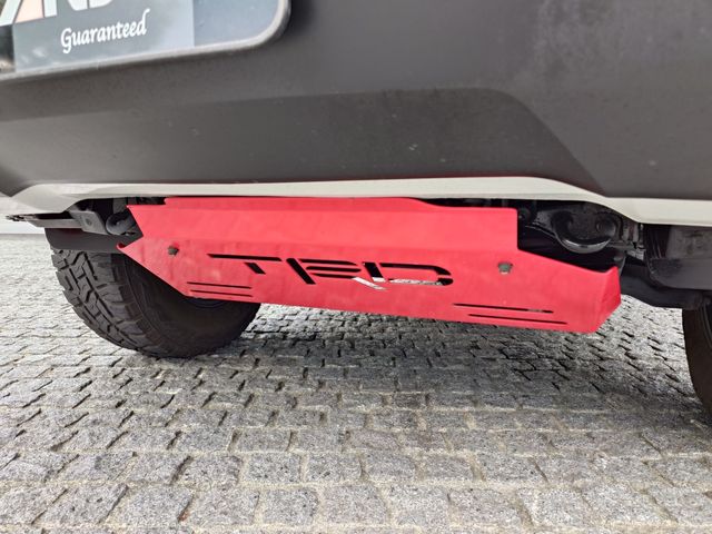 TOYOTA HILUX 4WD 2023