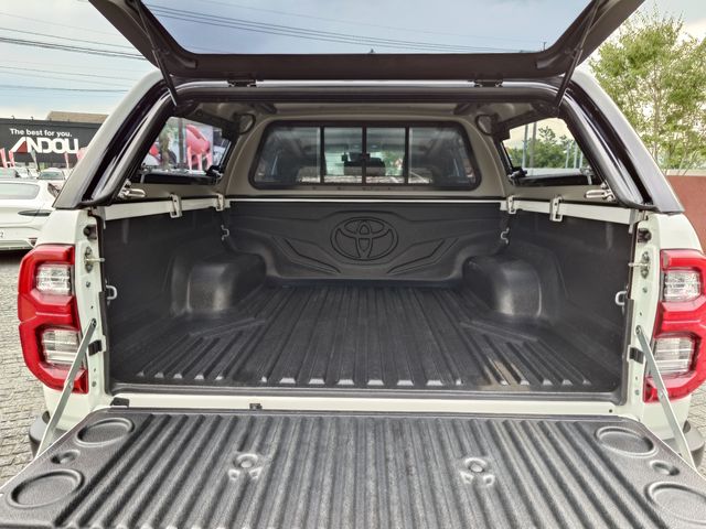 TOYOTA HILUX 4WD 2023