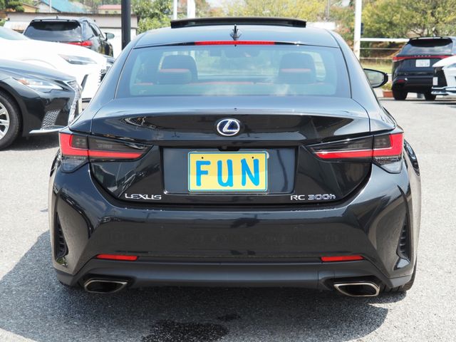 TOYOTA LEXUS RC300h 2020