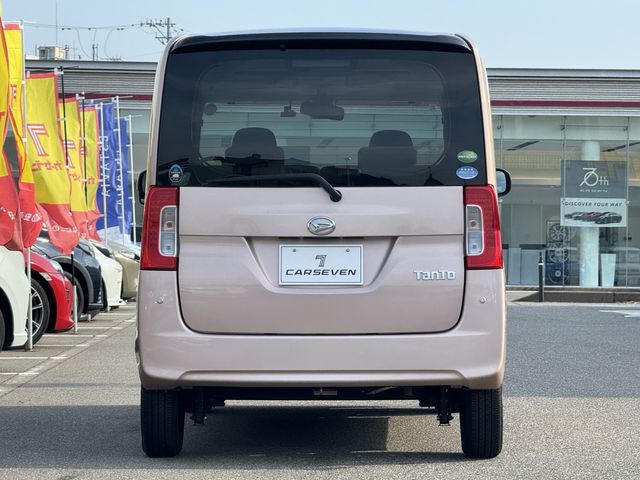 DAIHATSU TANTO 2016