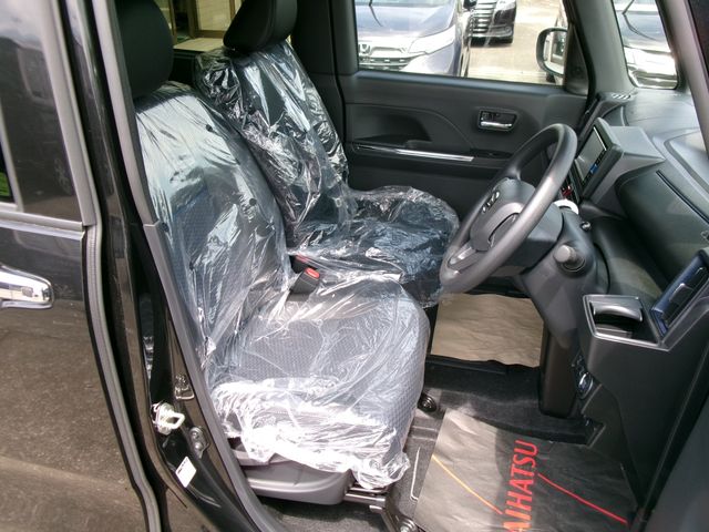 DAIHATSU TANTO CUSTOM 2025