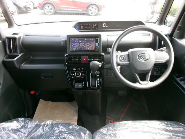 DAIHATSU TANTO CUSTOM 2025