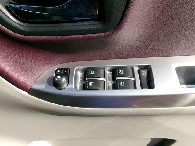 DAIHATSU CAST STYLE 2017