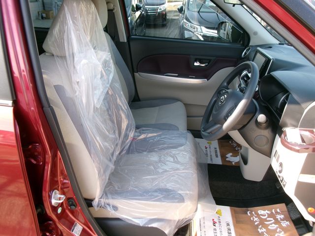 DAIHATSU CAST STYLE 2017