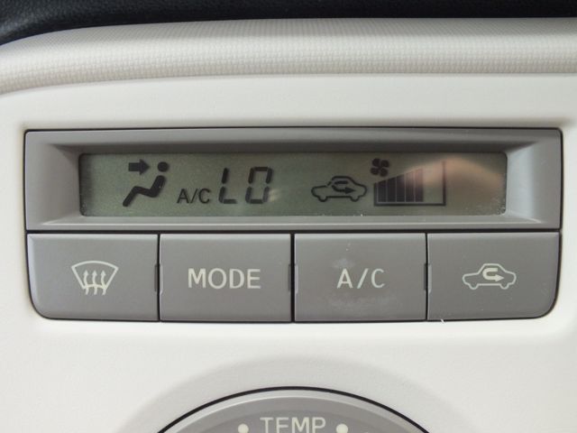 DAIHATSU MIRA Cocoa 2010