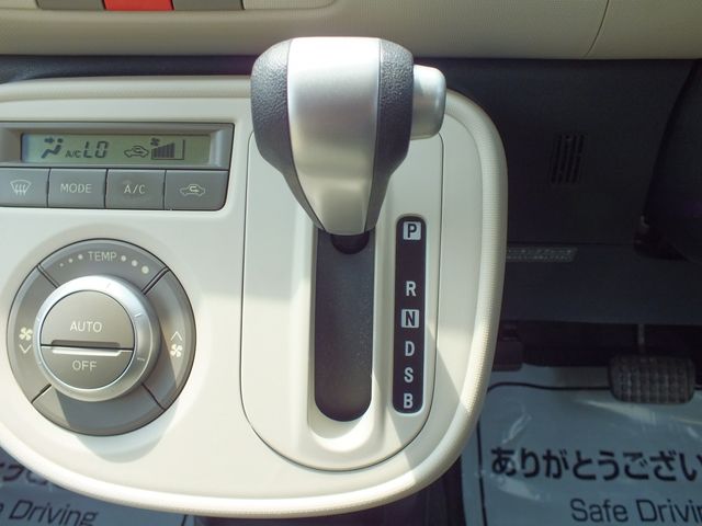 DAIHATSU MIRA Cocoa 2010