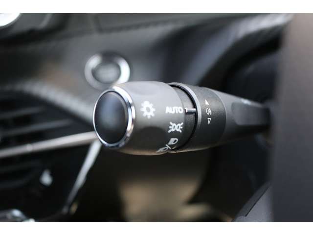 PEUGEOT PEUGEOT e-2008 2025