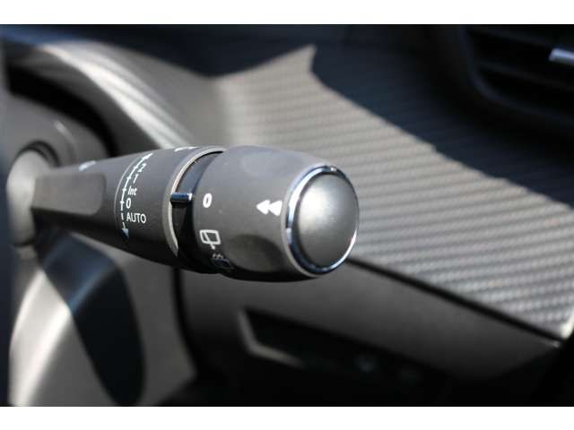 PEUGEOT PEUGEOT e-2008 2025