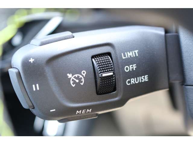 PEUGEOT PEUGEOT e-2008 2025