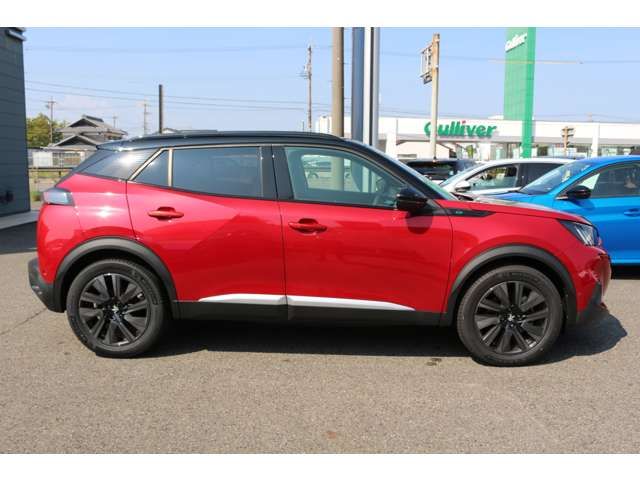 PEUGEOT PEUGEOT e-2008 2025