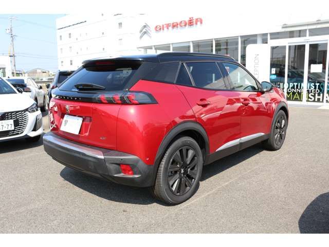 PEUGEOT PEUGEOT e-2008 2025