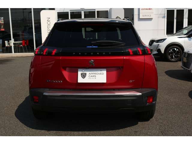 PEUGEOT PEUGEOT e-2008 2025