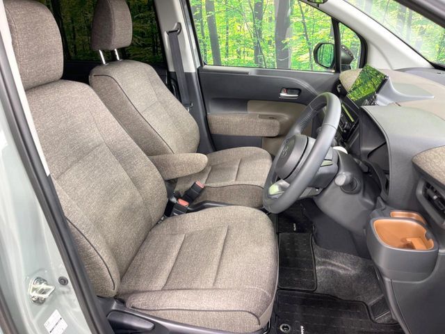 TOYOTA SIENTA HYBRID 2024