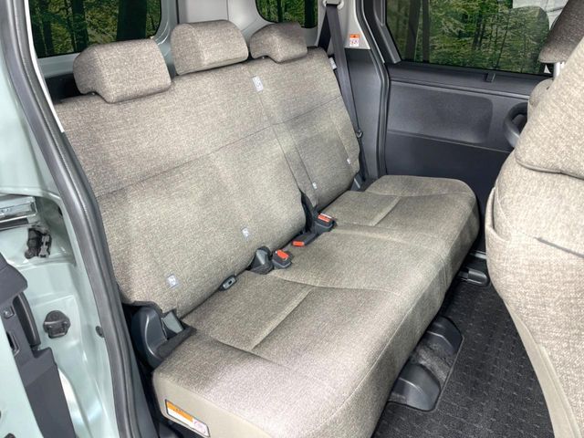 TOYOTA SIENTA HYBRID 2024