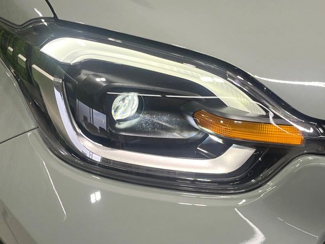 TOYOTA SIENTA HYBRID 2024