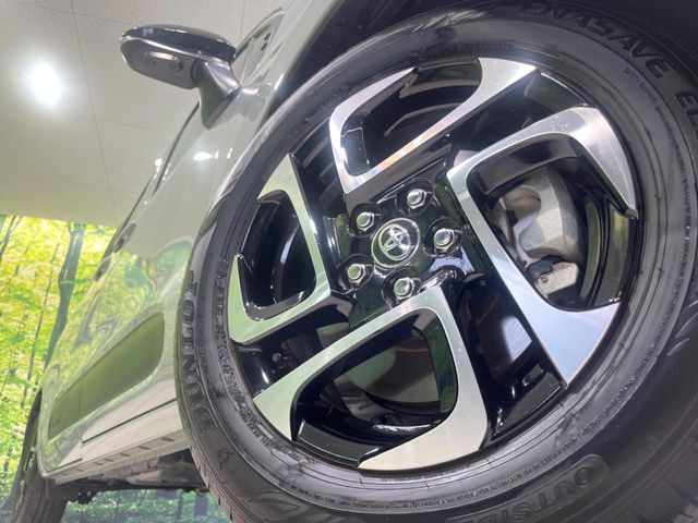 TOYOTA SIENTA HYBRID 2024