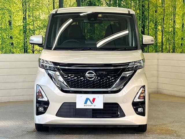 NISSAN ROOX 2020
