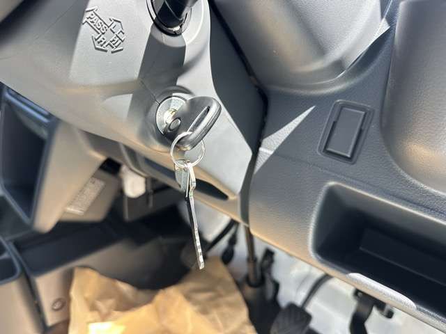 NISSAN CLIPPER truck 4WD 2024