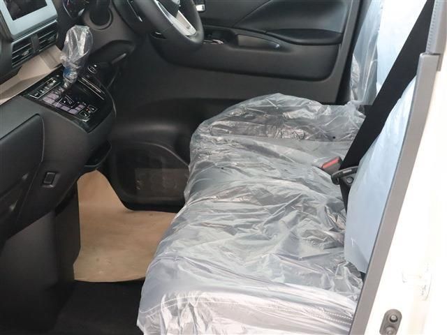 MITSUBISHI DELICA MINI 2025