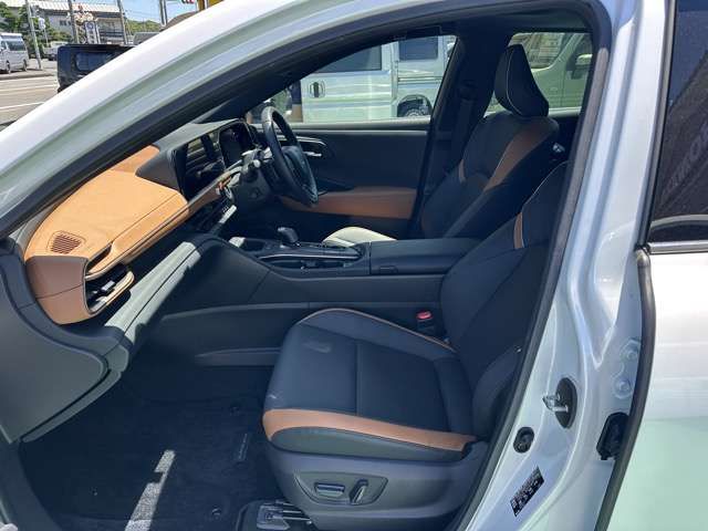 TOYOTA CROWN CROSSOVER 2023