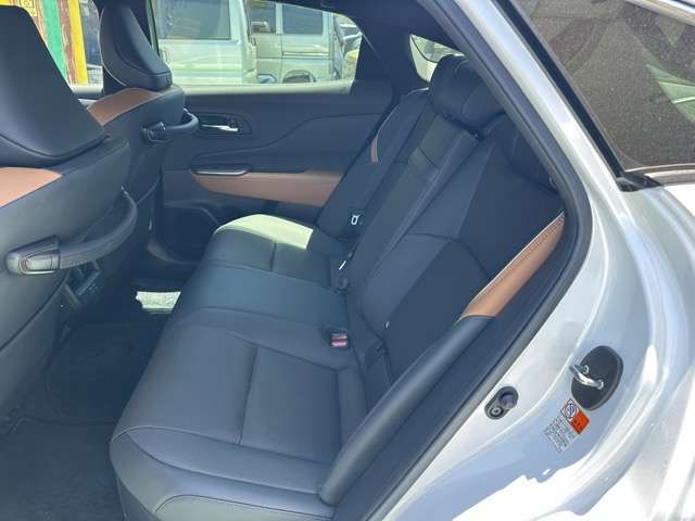 TOYOTA CROWN CROSSOVER 2023