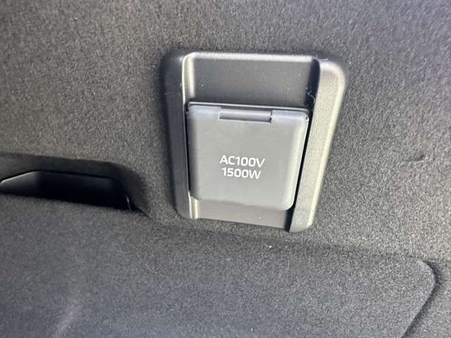 TOYOTA CROWN CROSSOVER 2023