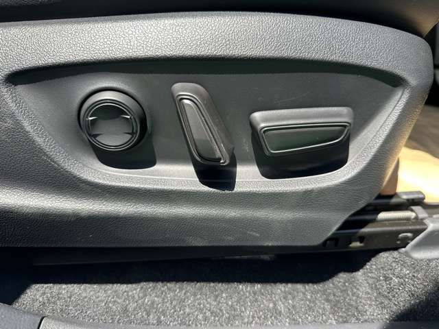 TOYOTA CROWN CROSSOVER 2023