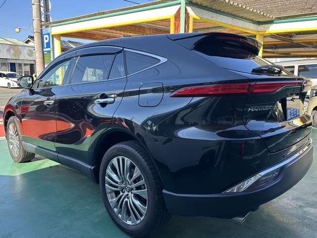 TOYOTA HARRIER HYBRID 2020
