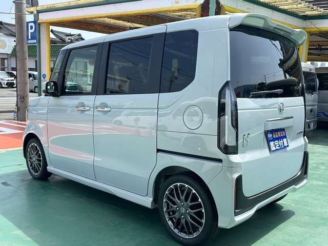 HONDA N BOX CUSTOM 2025