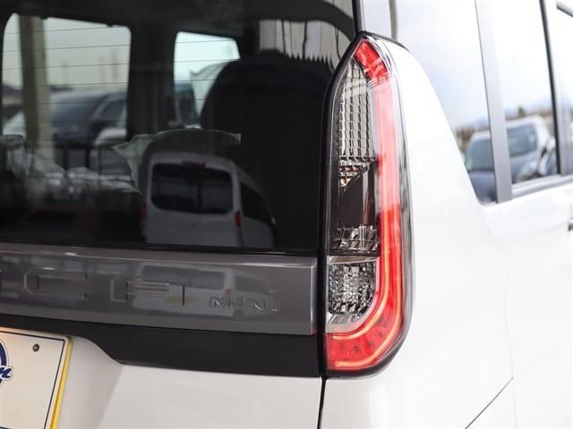 MITSUBISHI DELICA MINI 2025