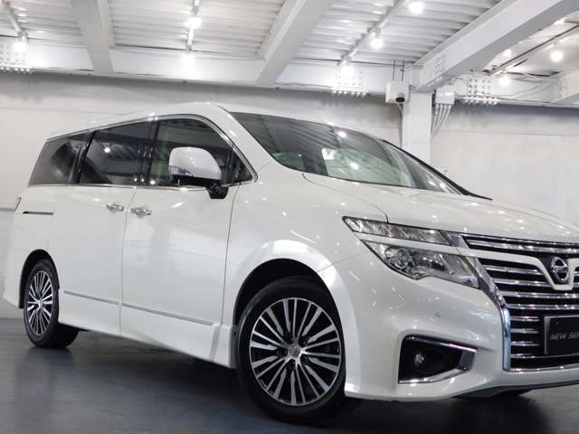 NISSAN ELGRAND 2018