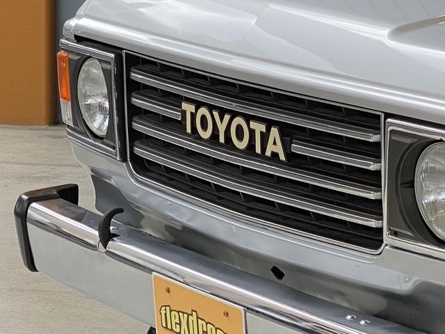 TOYOTA LANDCRUISER van 1986