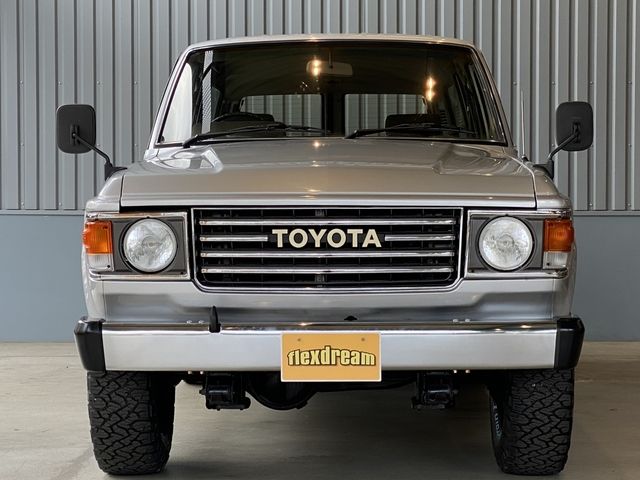 TOYOTA LANDCRUISER van 1986