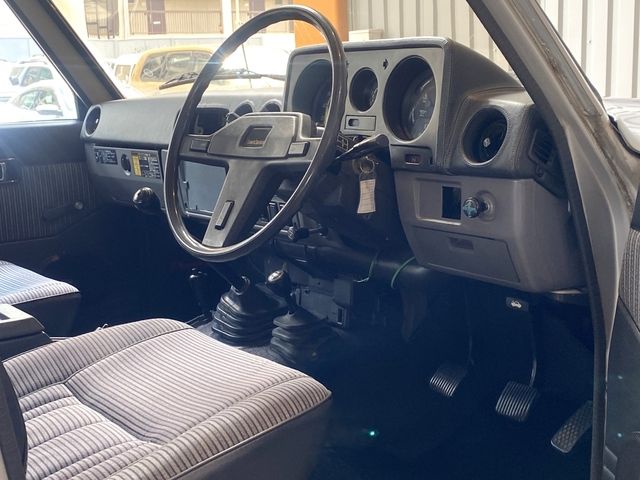 TOYOTA LANDCRUISER van 1986